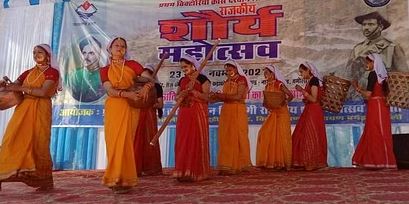 चमोली में शौर्य महोत्सव का आगाज, गढ़वाल राइफल बैंड की धुनों पर उत्साहित दिखे लोग
