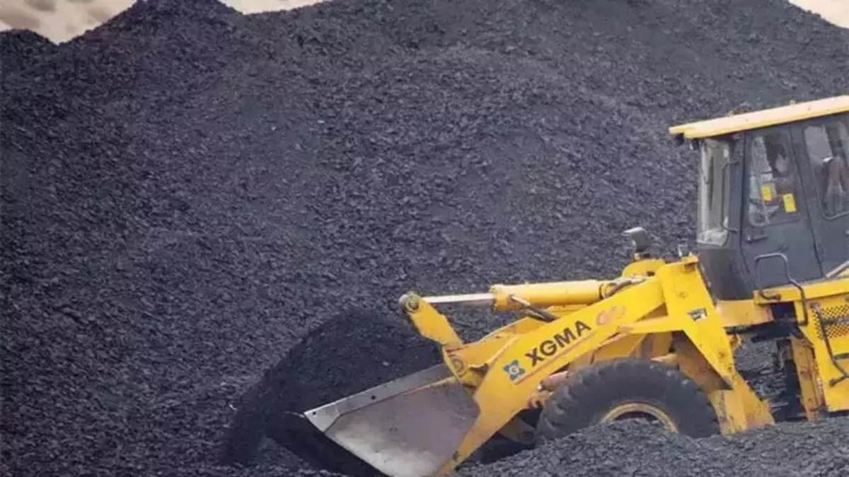 Coal India Share Price: क्या आपको भी कमाना है पैसा, इस शेयर में लगा सकते हैं दांव, बाजार में अचानक से आई तेजी