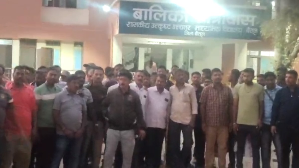 एमपी में फंसे कर्नाटक के 1400 जवान: चुनाव ड्यूटी में पहुंचे होमगार्ड जवानों की अब तक नहीं हो सकी वापसी, इस वजह से बढ़ी परेशानी 