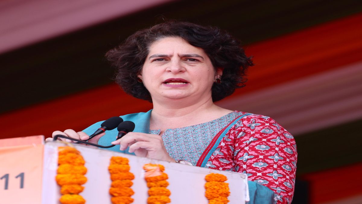 प्रियंका गांधी ने इंदौर में भरी हुंकार: PM मोदी और BJP प्रत्याशी पर बोला हमला, कहा- ‘तुलसी’ घर बैठेंगे तब उन्हें सबक मिलेगा