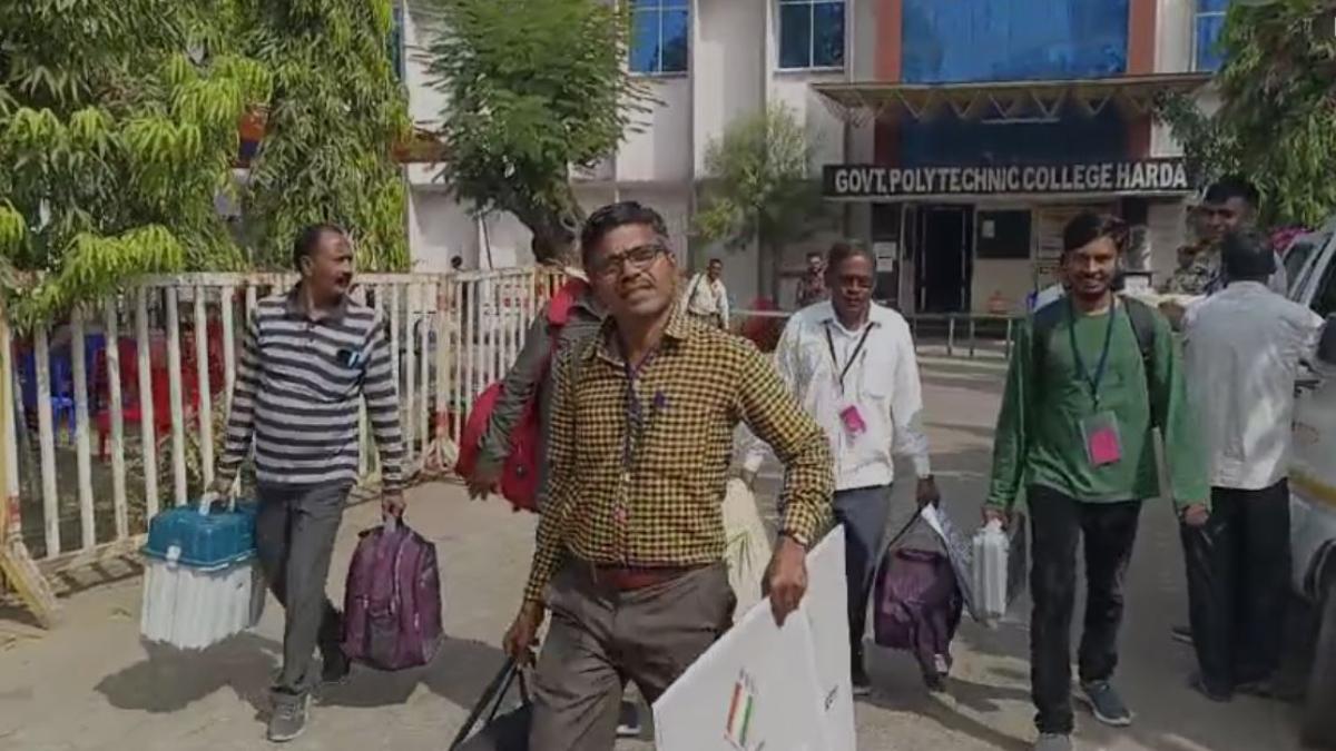 MP Election 2023: इस जिले में 517 मतदान केंद्रों पर कल 4 लाख 25 हजार से अधिक मतदाता करेंगे मतदान, प्रशासन ने पूरी की तैयारी