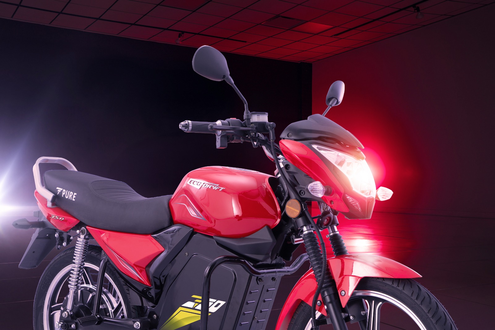 Pure EcoDrift 350 लॉन्च, जाने रेंज और इसके फीचर्स…