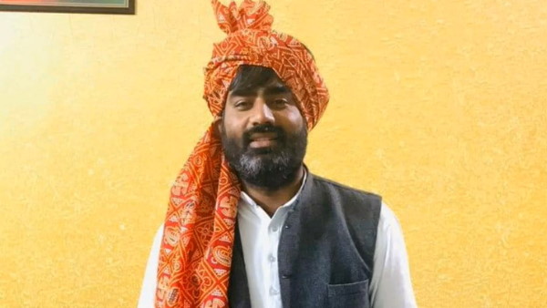 सपा विधायक अतुल प्रधान का अनिश्चितकालीन धरना शुरू, संगीत सोम पर कही ये बात