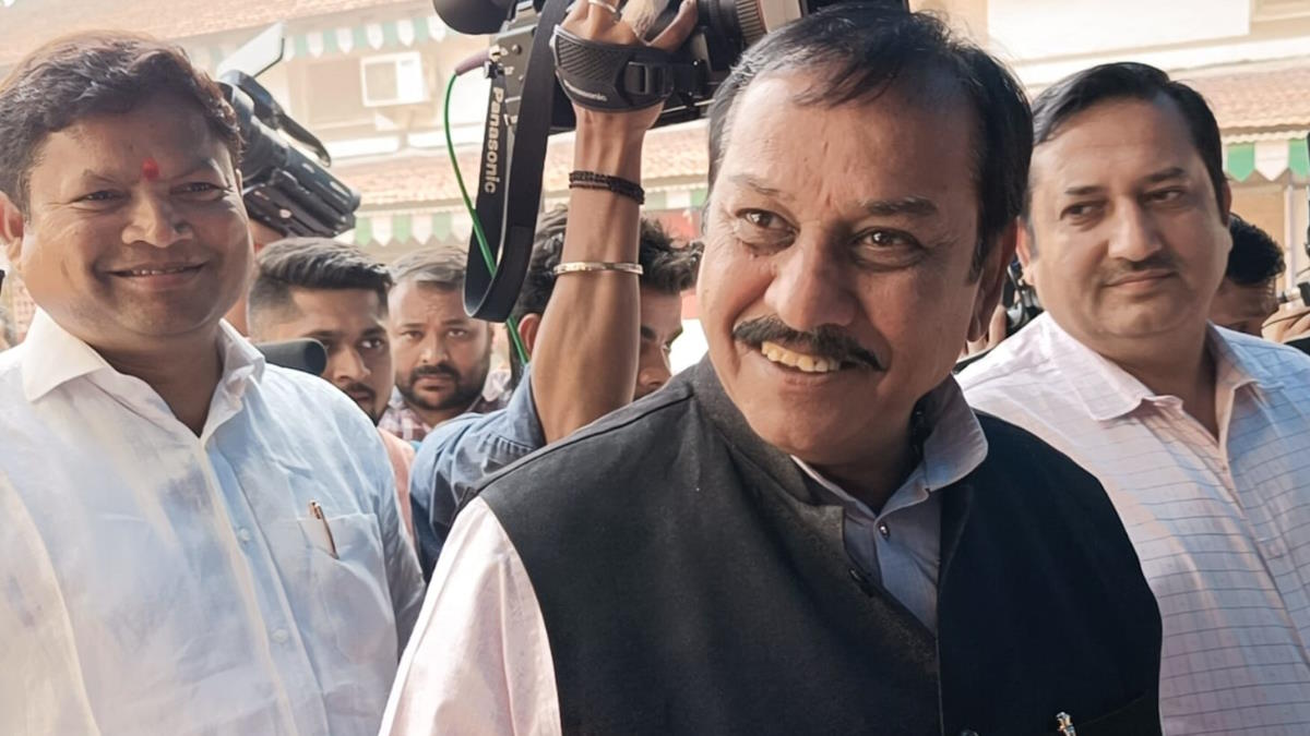 भाजपा की मुख्य निर्वाचन पदाधिकारी से शिकायत, चुनाव प्रचार थमने के बाद भी मुख्यमंत्री बघेल ने किया प्रत्याशी के लिए प्रचार