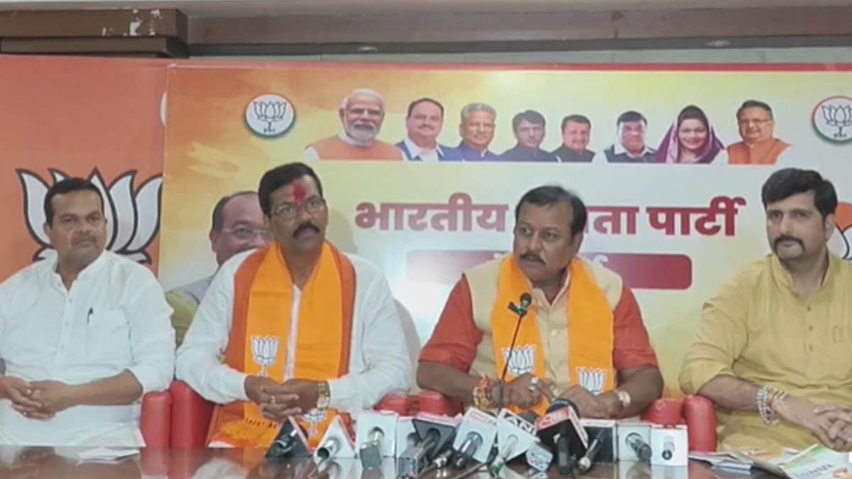 कांग्रेस के घोषणा पत्र को भाजपा ने बताया बनावटी, विजय बघेल ने कहा- मोदी की गारंटी, हमारी गारंटी है…