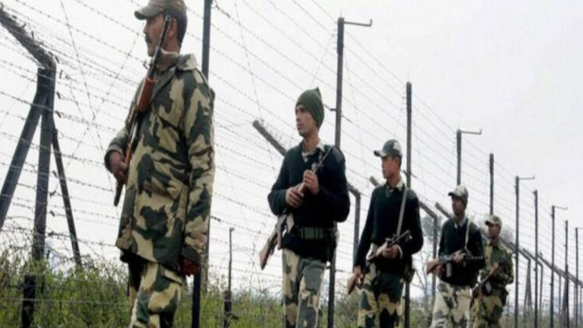 जम्मू सीमा पर पाकिस्तान ने बिना उकसावे के फिर बरसाई गोलियां, सीमा सुरक्षा बल का एक जवान हुआ घायल…