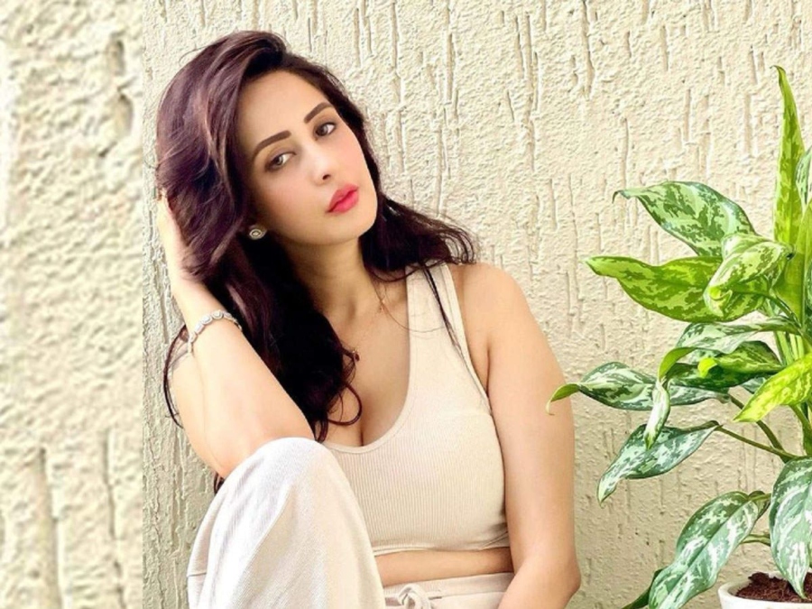 Chahatt Khanna ने अपने Co-Actor के बारे में बताई कुछ ऐसी बात जिसे सुनकर आप भी हो जायेंगे हैरान..
