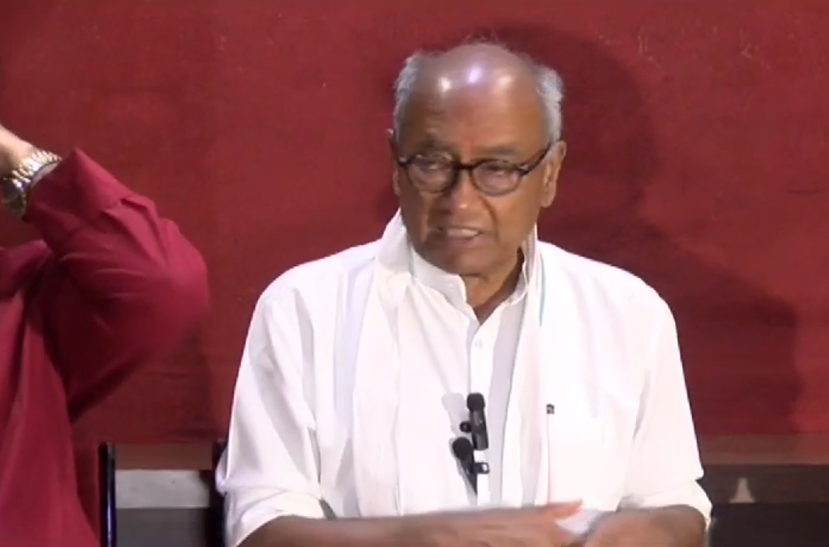 MP Election 2023: कैलाश विजयवर्गीय की विधानसभा सीट पर दिग्विजय सिंह का बयान, कहा- कलाकार खतरे में है, सर्वे में कांग्रेस आगे   
