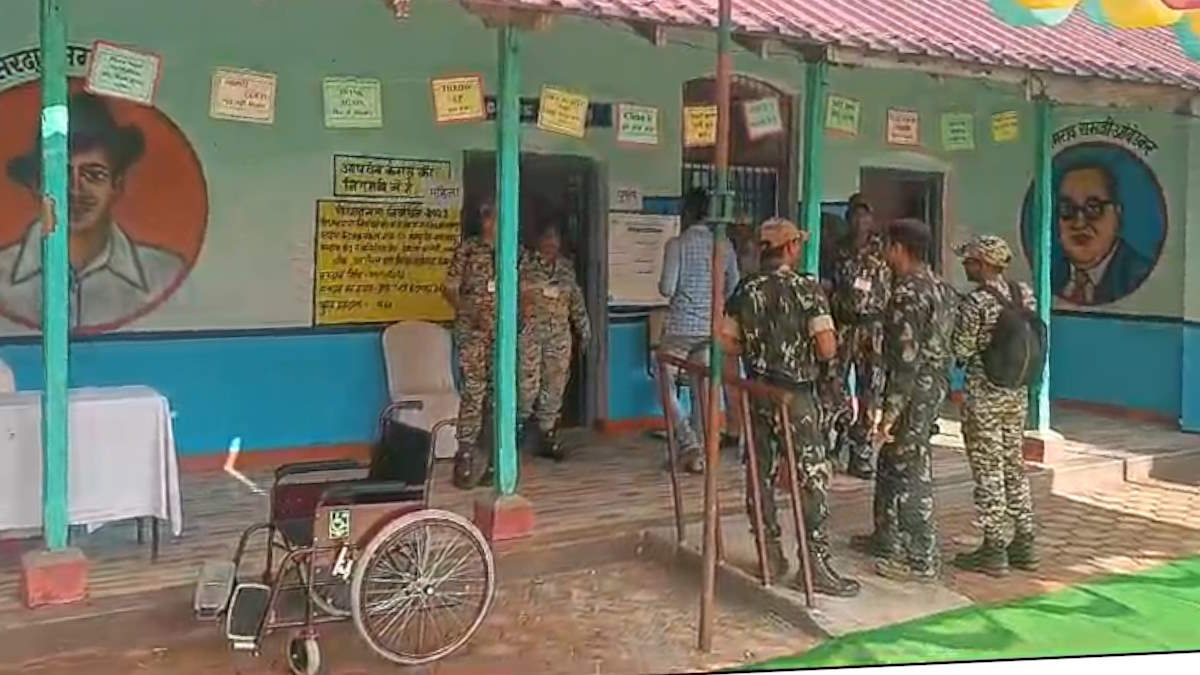 Chhattisgarh Election 2023 : कांग्रेस का आरोप – फोर्स ने पड़ने नहीं दिए वोट, भाजपा का पलटवार – ये हार का डर है…