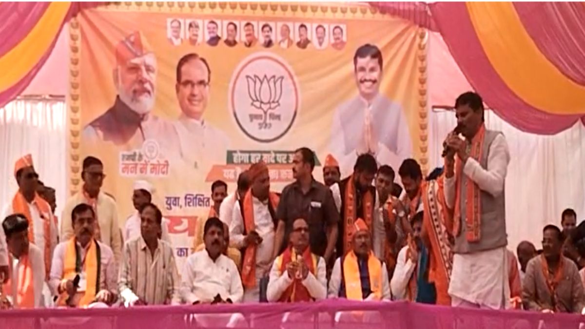 MP Election 2023: चुनावी सभा में सीएम शिवराज बोले- मैं सरकार नहीं परिवार चलाता हूं, कांग्रेस से सचेत रहे, ये बेईमान भ्रम फैलाने आएंगे