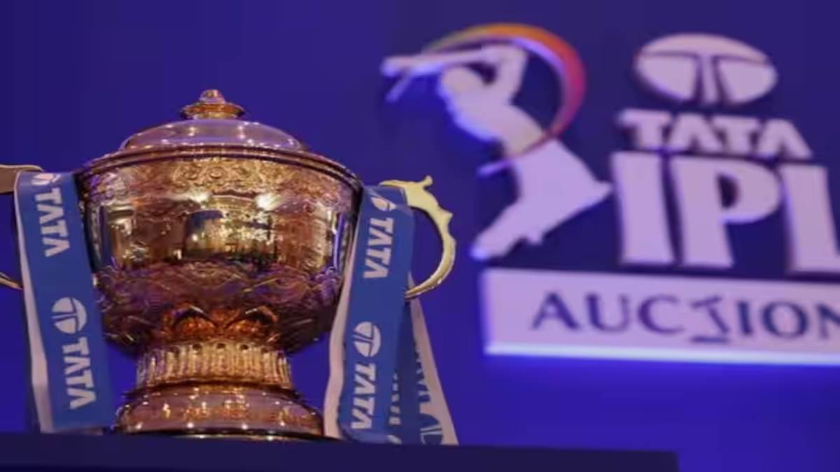 IPL 2024 Retention: नीलामी से पहले सभी फ्रेंचाइजी ने BCCI को सौंपी खिलाड़ियों की लिस्ट, जानिए किसने किसे किया रिटेन और किसे किया रिलीज