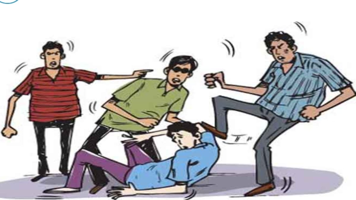 Odisha Crime: नयागढ़ में दो गुटों में झड़प के दौरान बम विस्फोट, 7 लोग हुए घायल, 2 गंभीर