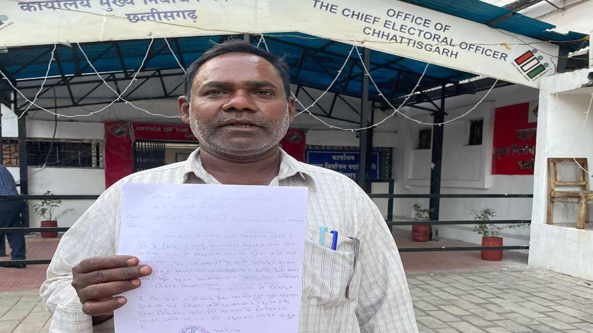 न घर के रहे न घाट के : नौकरी से इस्तीफा देकर शिक्षक ने भरा नामांकन, फॉर्म हुआ निरस्त नौकरी भी गई, जानिए क्या है पूरा ममला