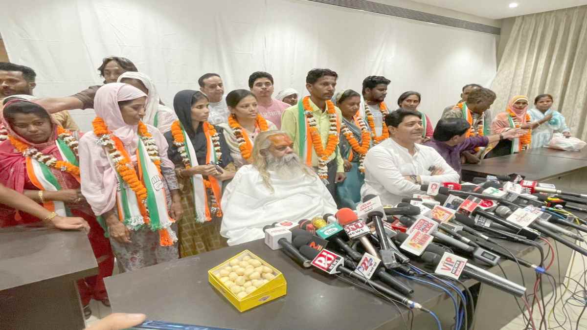 रायपुर दक्षिण से 17 प्रत्याशियों ने लिया नाम वापस, सभी ने किया कांग्रेस प्रवेश