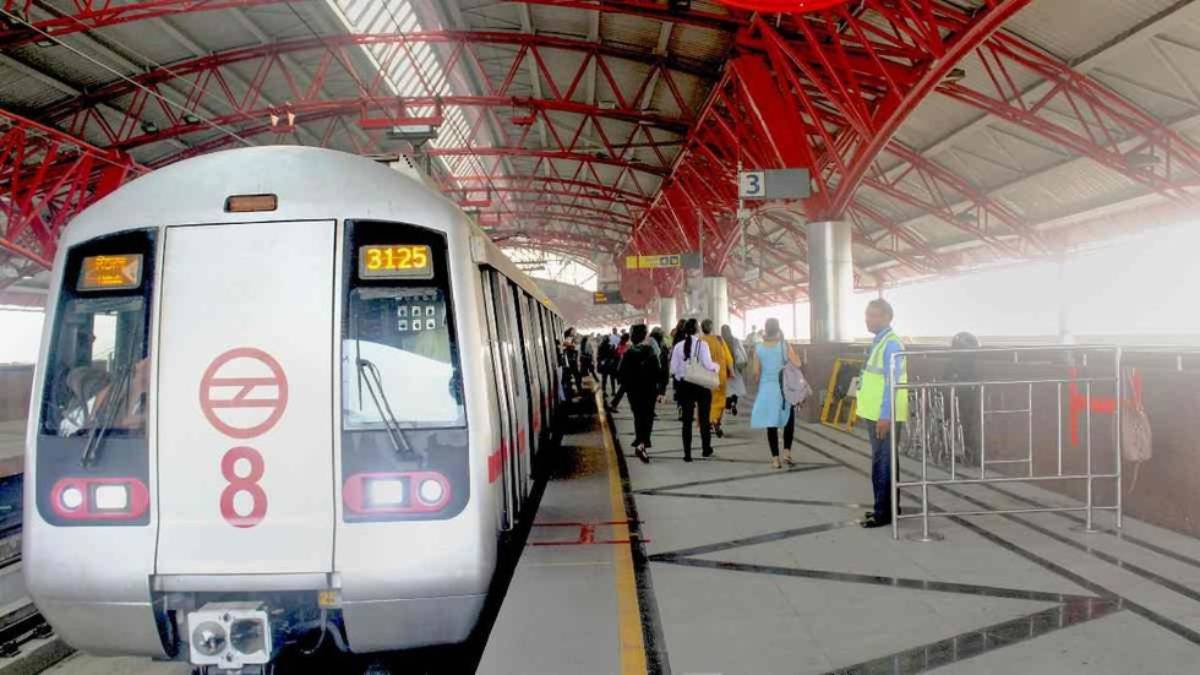 मेट्रो यात्रियों के लिए खुशखबरी : डिजिटल लॉकर में रख सकेंगे सामान, मोमेंटम 2.0 एप से कर पाएंगे सफर के साथ ई-शॉपिंग