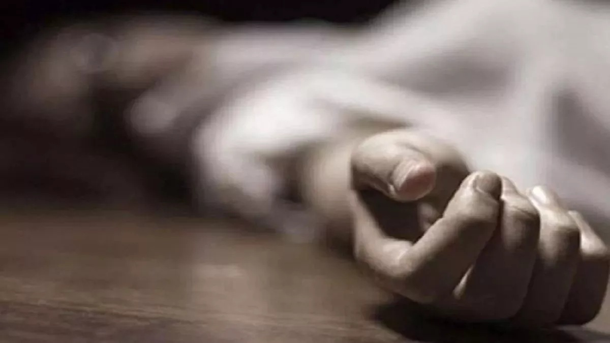 भुवनेश्वर में रेंज रोवर दुर्घटनाग्रस्त, महिला की मौत