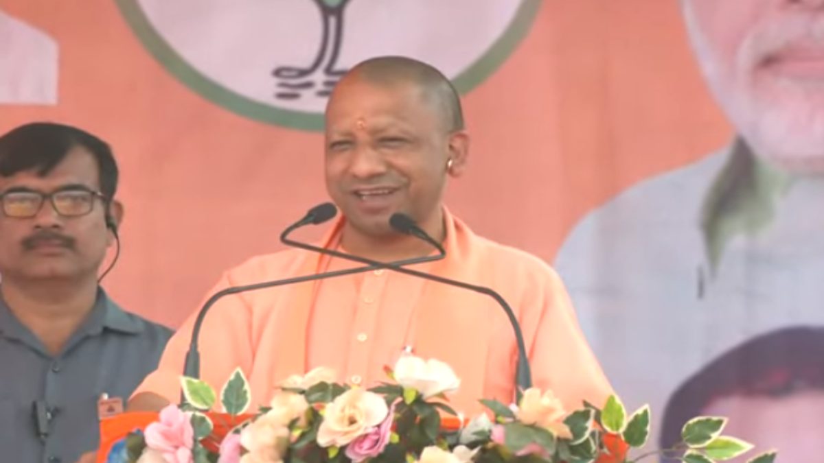 कांग्रेस सरकार पर बरसे CM योगी, कहा – छत्तीसगढ़ में भ्रष्टाचार की भेंट चढ़ा केंद्र सरकार का पैसा