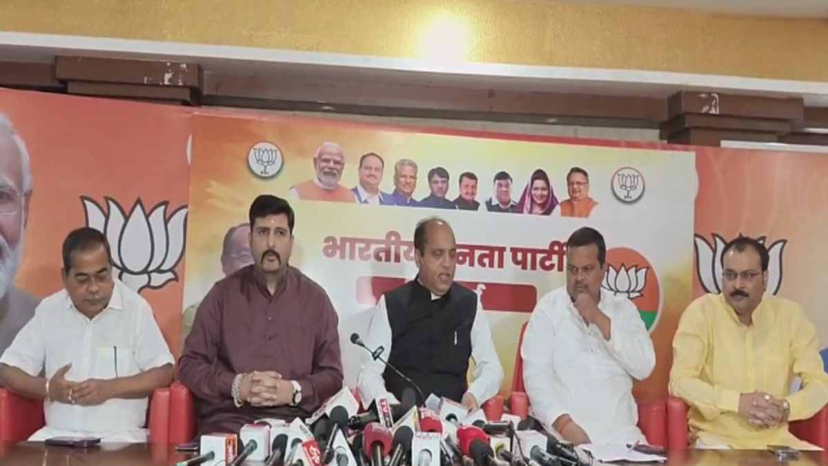कांग्रेस सरकार पर बरसे हिमाचल के पूर्व CM, जयराम ठाकुर बोले – कांग्रेस ने जनता को दिया धोखा, छत्तीसगढ़ में कई वादे अधूरे
