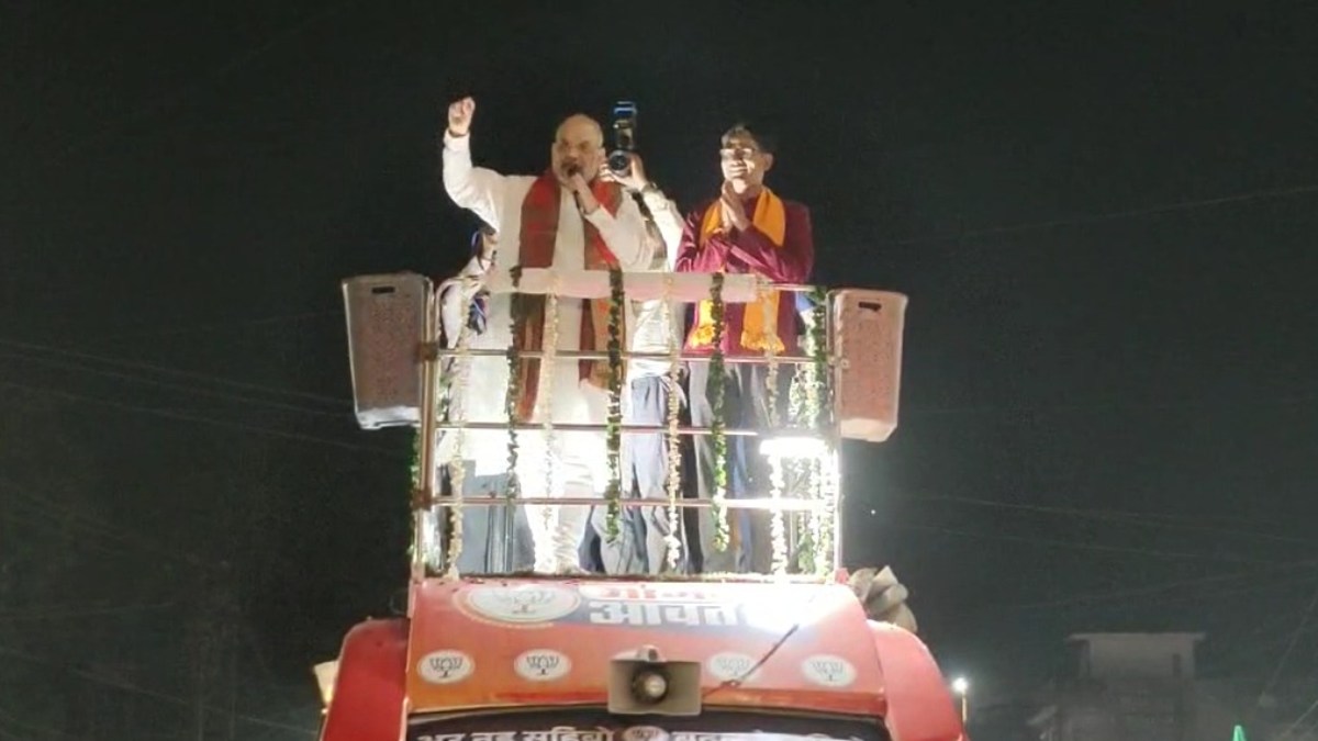 चुनावी रण में गृहमंत्री अमित शाह का बड़ा बयान : रायगढ़ में कहा- ओपी को एक बार विधायक बनाओ, इसे बड़ा आदमी बनाने की जिम्मेदारी मेरी…