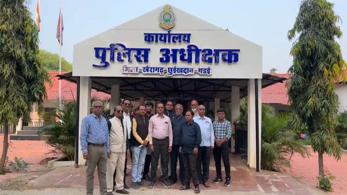 कब मिलेगा न्याय ? सुसाइडल पोस्ट कर युवक ने मौत को लगाया गले, इस शख्स को बताया जिम्मेदार, कब होगी कार्रवाई…