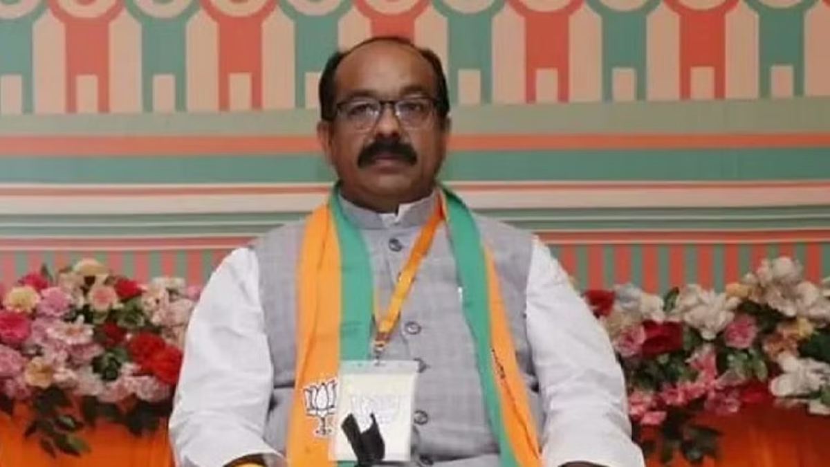 CG NEWS: चुनाव से पहले अरुण साव का कांग्रेस पर बड़ा आरोप, ट्वीट कर कहा- छत्तीसगढ़ का चुनाव बंगाल के तर्ज पर लड़ना चाहते हैं…