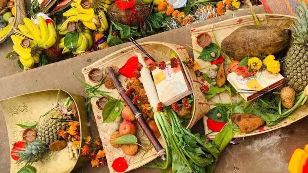 Chhat Puja 2023 : छठ पूजा के लिए ऐसे सजाएं दउरा-सूप, जानें क्या रखें जरूरी सामान …