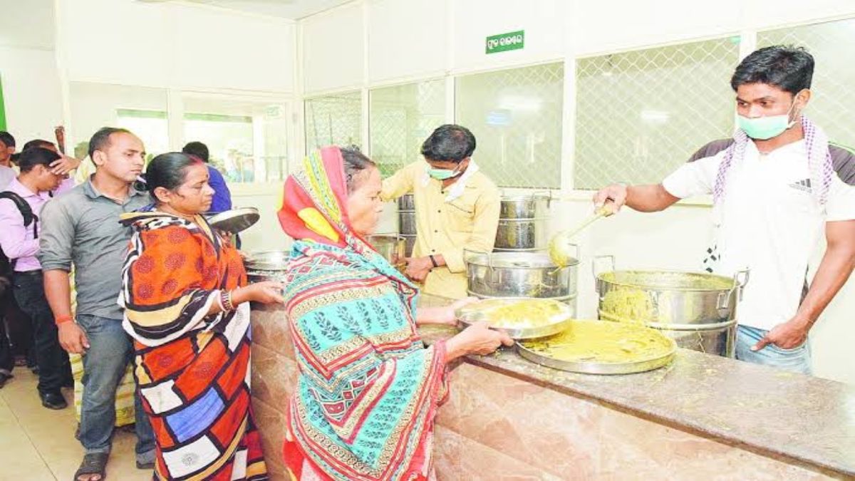 Odisha News : एम्स-भुवनेश्वर के पास दो आहार केंद्रों पर अब रात का भोजन होगा उपलब्ध