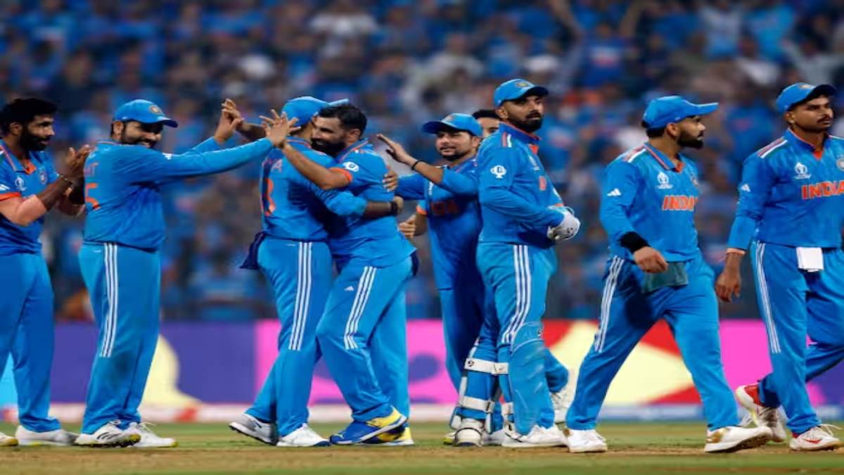बदलाव की तैयारी ! ये 4 धुंआधार खिलाड़ी टीम इंडिया के कोच बनने के दावेदार, अपनी परफॉर्मेंस से विरोधियों की उड़ाते थे धज्जियां…