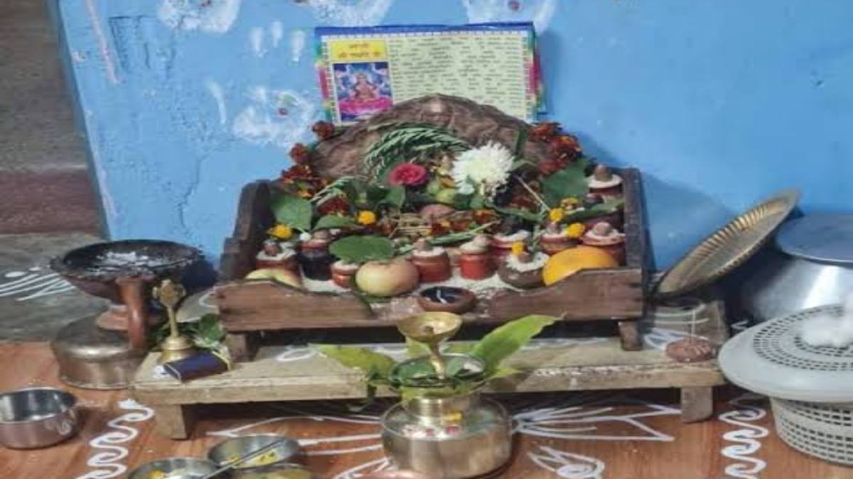 अगहन गुरुवार : आठ सुहागनों या कुंवारी कन्याओं को फल प्रसाद वितरण का होता है विशेष महत्व, दूर होती है विवाह में आने वाली बाधाएं …