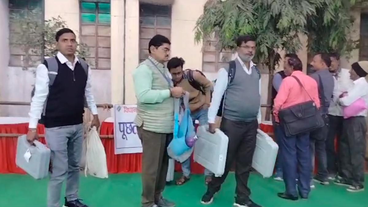 MP Election 2023: मुरैना में 1718 मतदान केंद्र पर 14 लाख 83 हजार मतदाता करेंगे मताधिकार का प्रयोग, प्रशासन ने पूरी की तैयारी