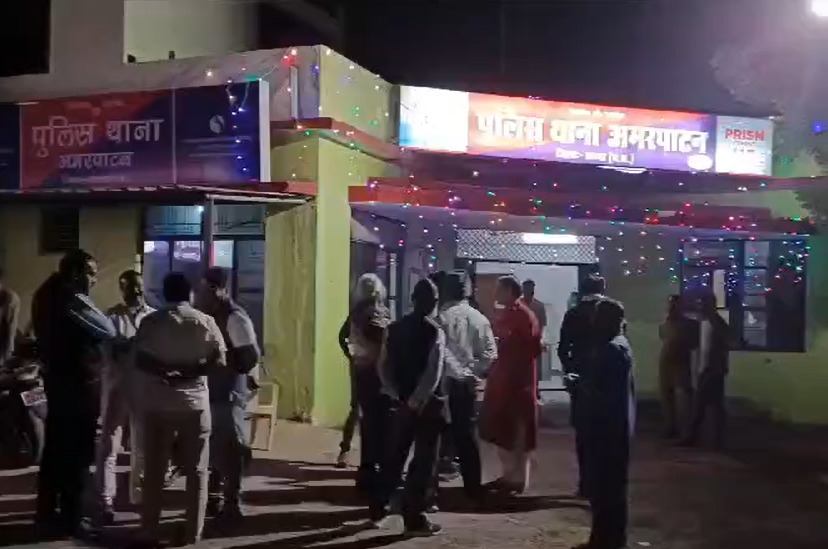 कांग्रेस प्रत्याशी को दी गालियांः ऑडियो सोशल मीडिया पर वायरल, वॉट्सऐप ग्रुप एडमिन के खिलाफ FIR