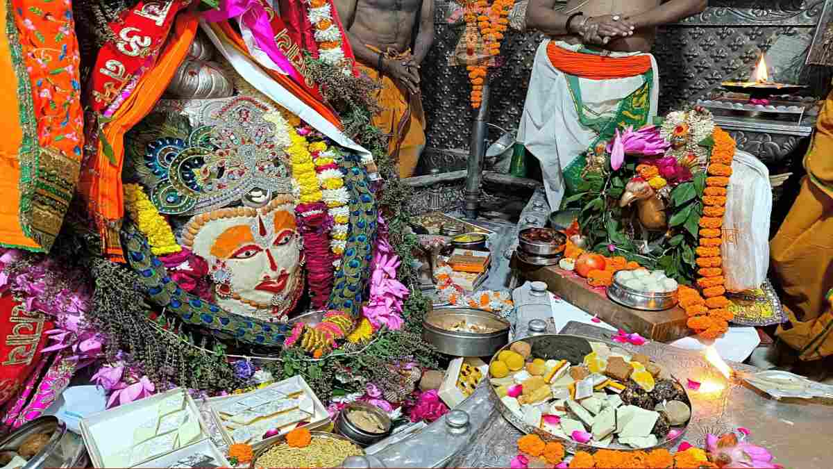 26 नवंबर महाकाल आरती: भगवान महाकाल का विशेष रूप से श्रृंगार, घर बैठे यहां कीजिए दर्शन