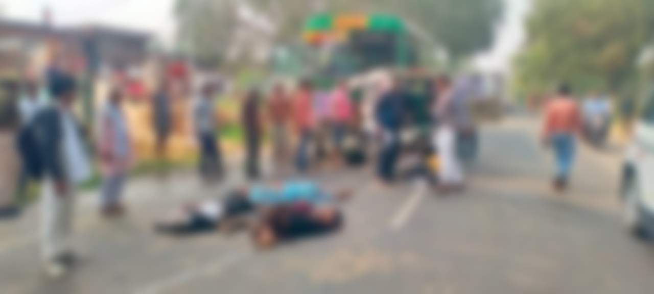 BIG BREAKING: बस और बोलेरो के बीच हुई भीषण भिड़ंत, एक ही परिवार के 5 लोगों की मौत, अस्थि विसर्जन कर लौट रहे थे लोग
