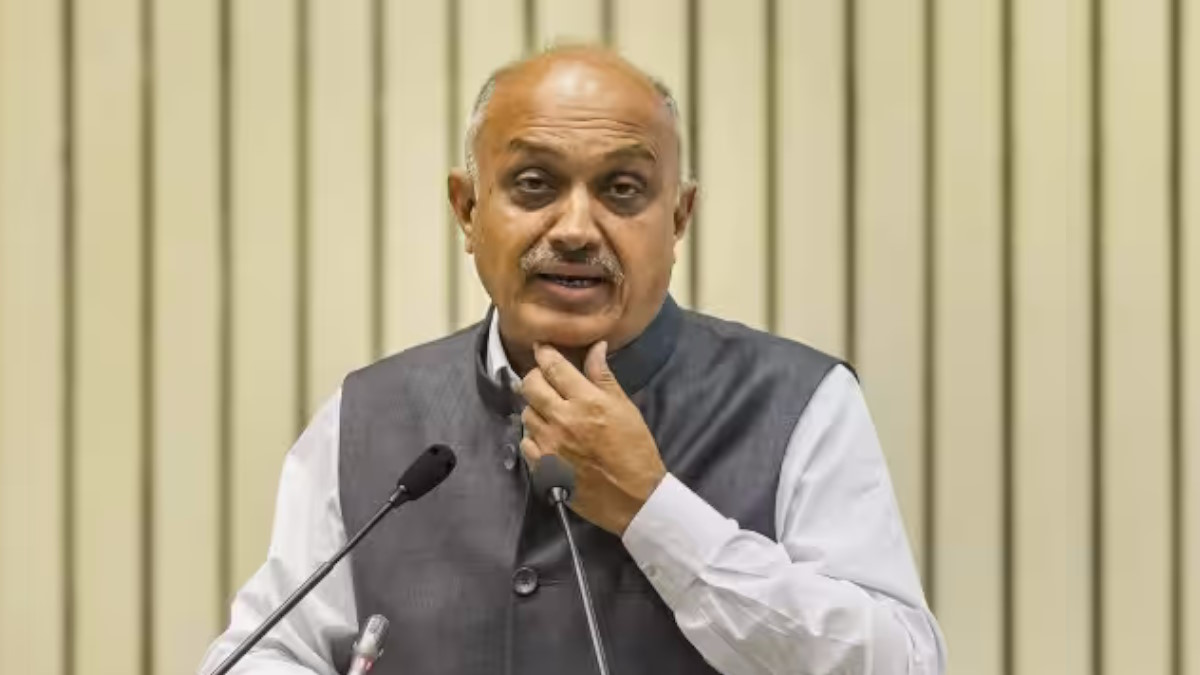 दिल्ली के मुख्य सचिव का बेटा जमीन अधिग्रहण घोटाले में फंसा, 41 करोड़ की जमीन का पांच साल बाद दिया 353 करोड़ मुआवजा…