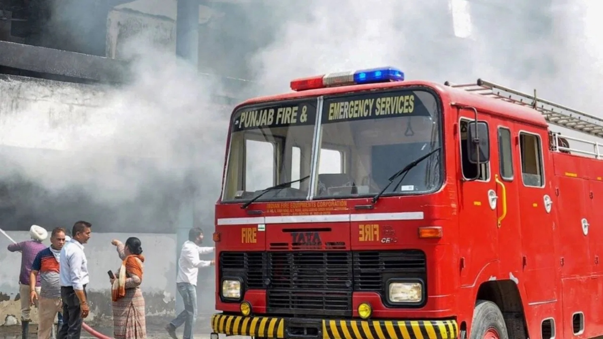 Punjab News: फ्रिज़ में हुआ ब्लास्ट, टेक्नीशियन की दम घुटने से हुई मौत