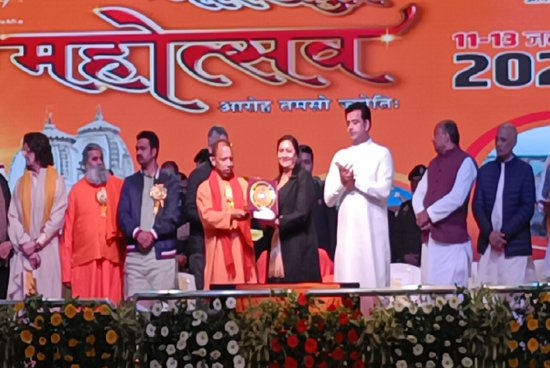 नौका दौड़ और बॉलीवुड कलाकारों की प्रस्तुति से गुलजार होगी गोरखपुर महोत्सव की शाम
