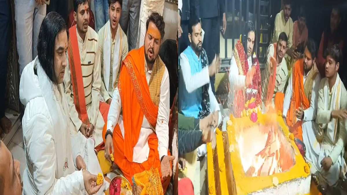 प्रसिद्ध कथा वाचक देवकीनंदन पहुंचे नलखेड़ा, मां बगलामुखी मंदिर में दर्शन-पूजन कर किया हवन