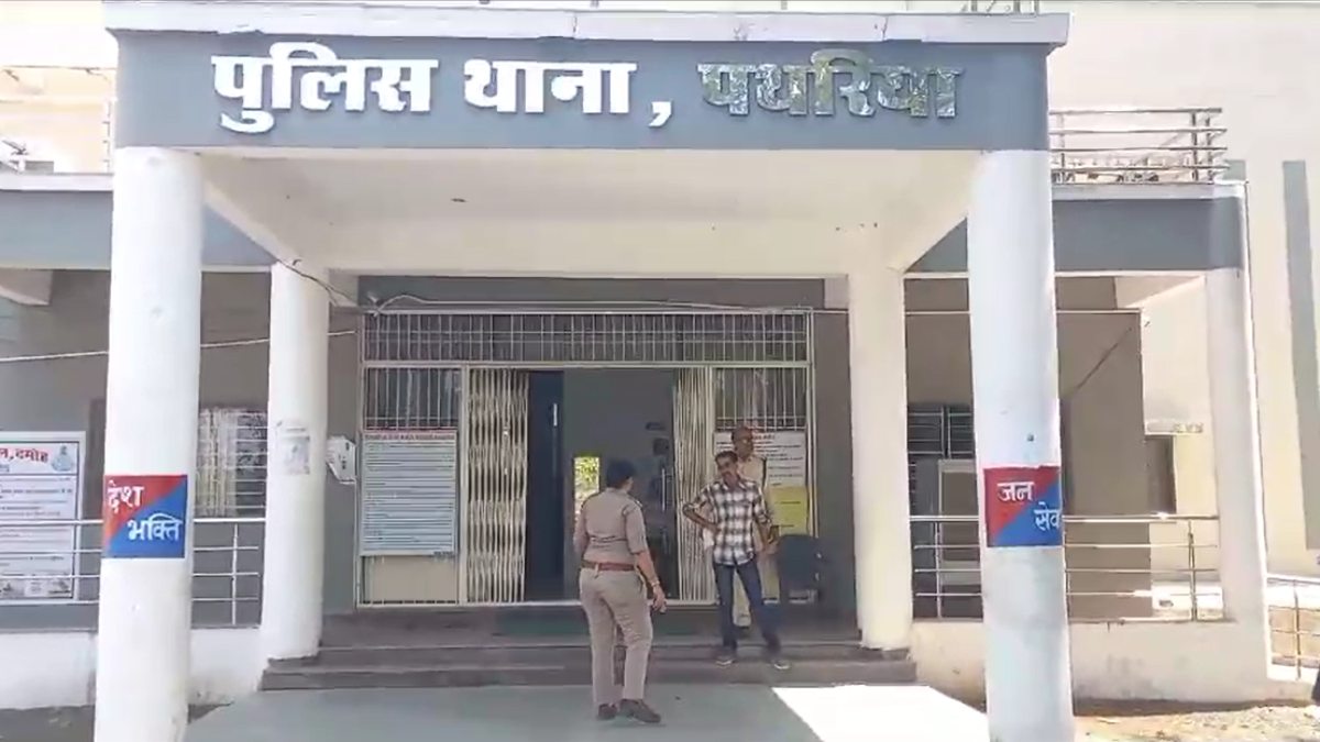 सिविल ड्रेस में पहुंचे SDOP से हुज्जतबाजीः वीडियो सोशल मीडिया पर वायरल, जानिए क्या है मामला