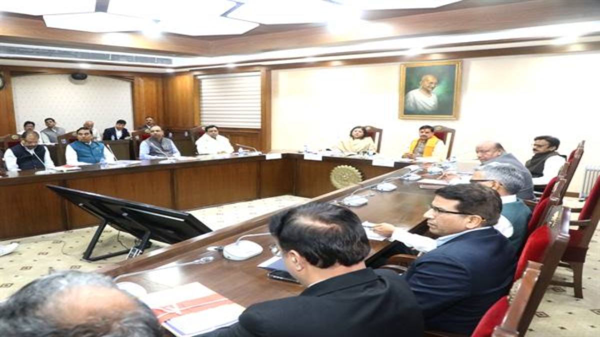 मोहन सरकार ने लिए उच्च शिक्षा से जुड़े दो बड़े फैसले: महाविद्यालयों का ‘पीएम कॉलेज ऑफ एक्सिलेंस’ के रूप में होगा उन्नयन, प्रदेश में बनेगा डिजी लॉकर
