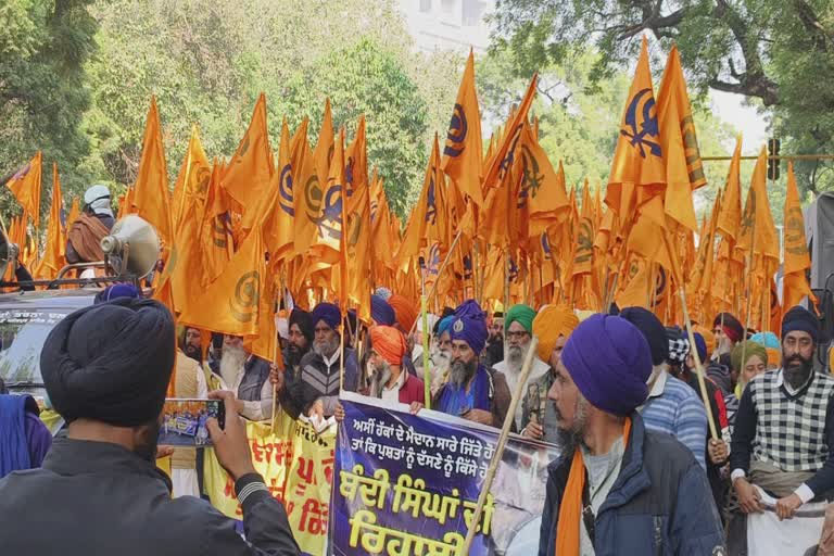 बंदी सिखों की रिहाई के लिए दिल्ली में निकाला पैदल मार्च