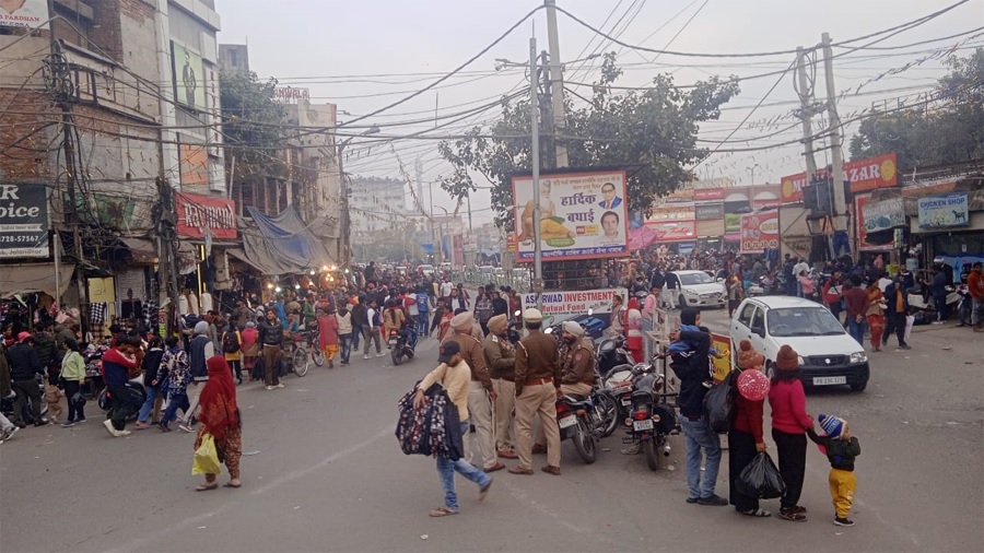 अगले रविवार से संडे बाजार बस स्टैंड के नजदीक