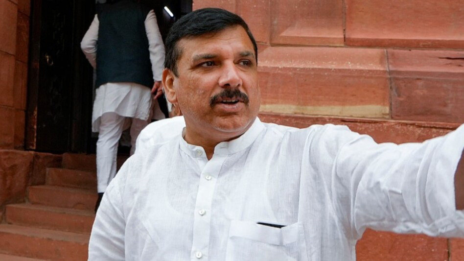 संजय सिंह को 21 को पेश करने के निर्देश