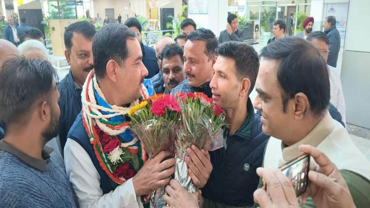 कांग्रेस ने नए प्रदेश प्रभारी भंवर जितेंद्र सिंह पहुंचे भोपाल, PCC चीफ और नेता प्रतिपक्ष ने किया स्वागत
