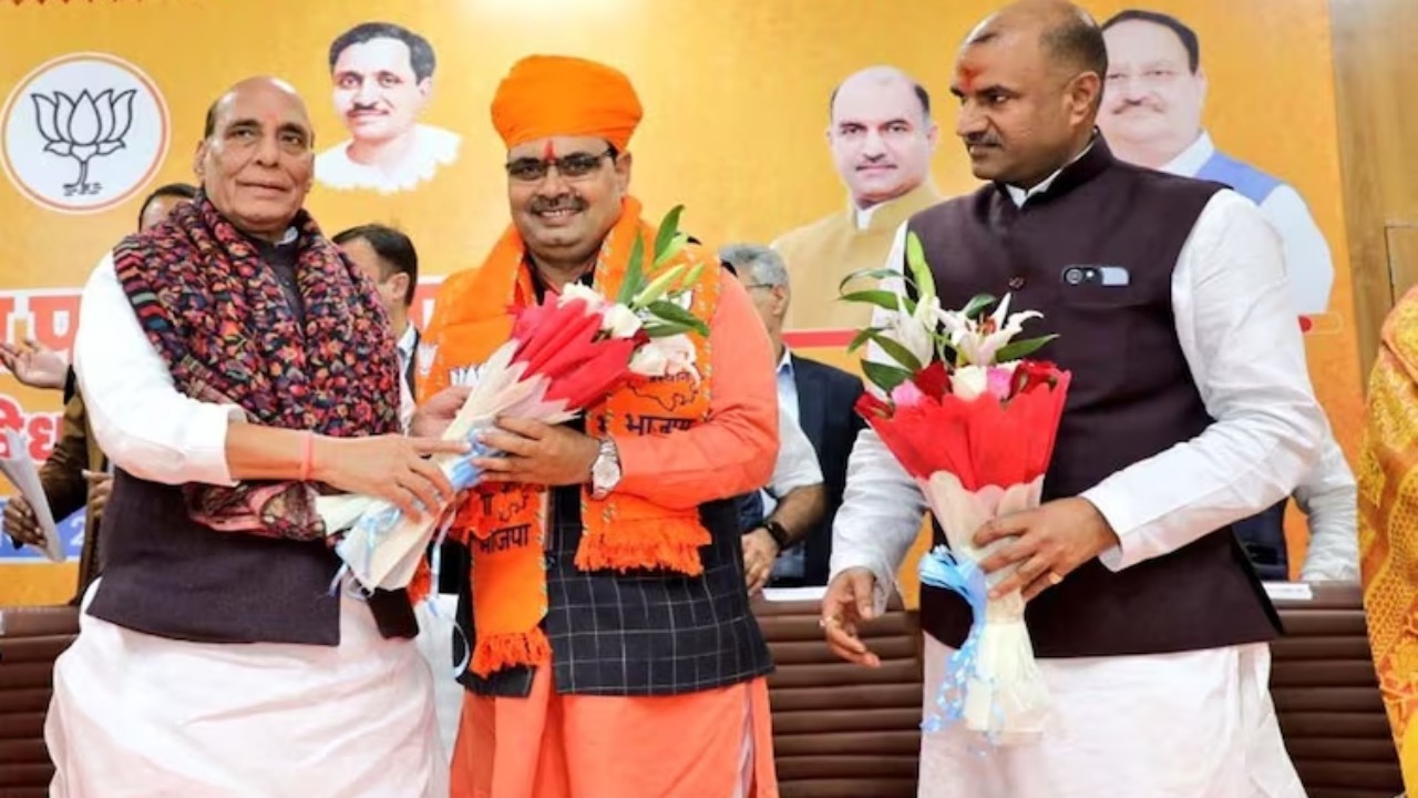 Rajasthan News: राजस्थान में आज अपने जन्मदिन पर CM पद की शपथ लेंगे भजनलाल शर्मा, पीएम मोदी समेत शामिल होंगे ये दिग्गज नेता