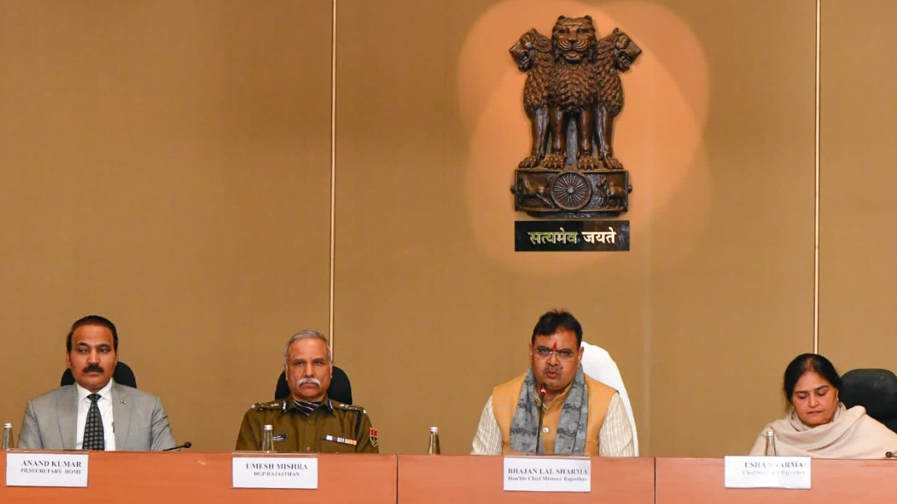Rajasthan News: पुलिस अधिकारियों की एक अहम बैठक में सीएम भजनलाल महिला सुरक्षा को लेकर दिए ये निर्देश