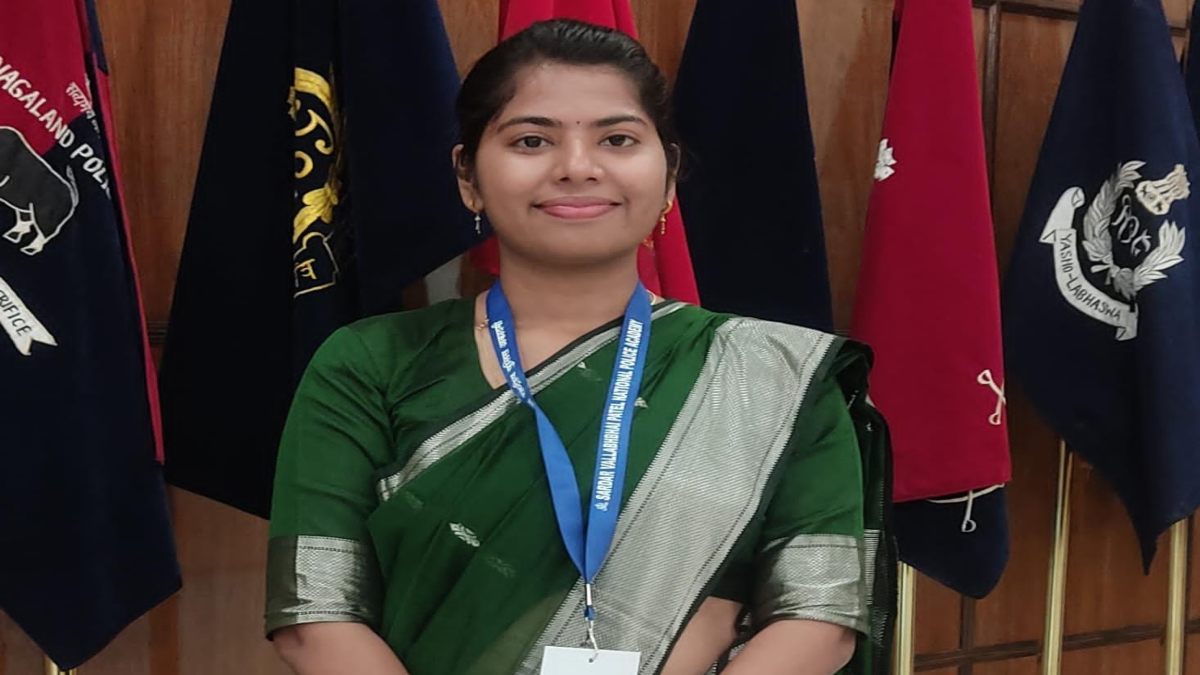 पापा हैं बर्तन व्यापारी…बेटी ने MPPSC में हासिल की तीसरी रैंक; UPSC क्लियर कर ले रहीं IPS की ट्रेनिंग, यूपी में भी लहराया था परचम