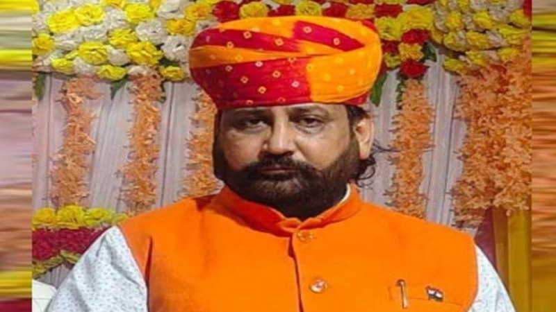 Rajasthan News: सुखदेव सिंह गोगामेड़ी के शूटरों को डिडवाना से सुजानगढ़ छोड़ने वाला ड्राइवर आया सामने, कहा- मुझे नहीं थी जानकारी कि वो…