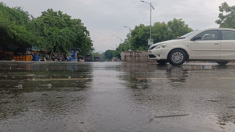 Rajasthan News: 24 घंटे में रात का तापमान बढ़ा, 4.4 डिग्री बढ़कर 13.7 डिग्री पर पहुंचा