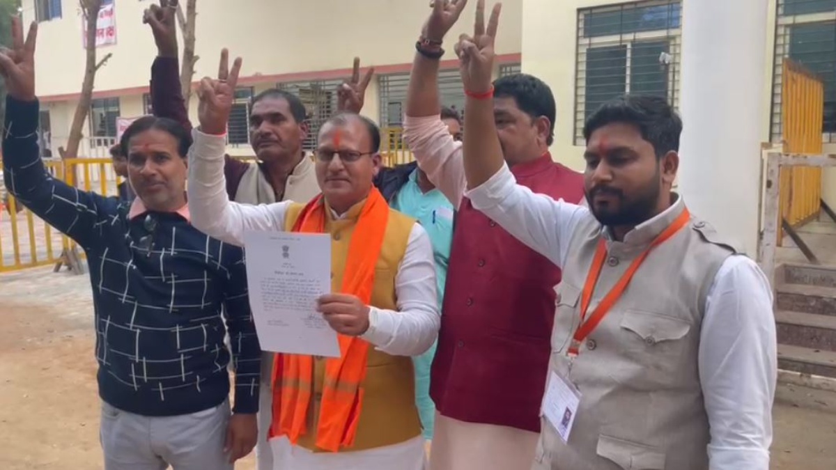 हजारों समर्थकों के साथ रामराजा सरकार मंदिर पहुंचे भाजपा विधायक, कहा- जिसने भी विरोध में काम किया उन पर होगी कार्रवाई