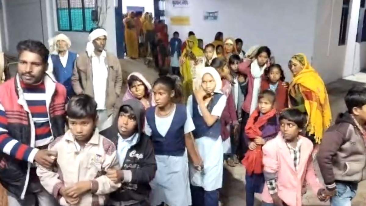 दूषित भोजन करने से 40 बच्चों की बिगड़ी तबीयत, 3 की हालत नाजुक, मौके पर पहुंची स्वास्थ्य विभाग की टीम